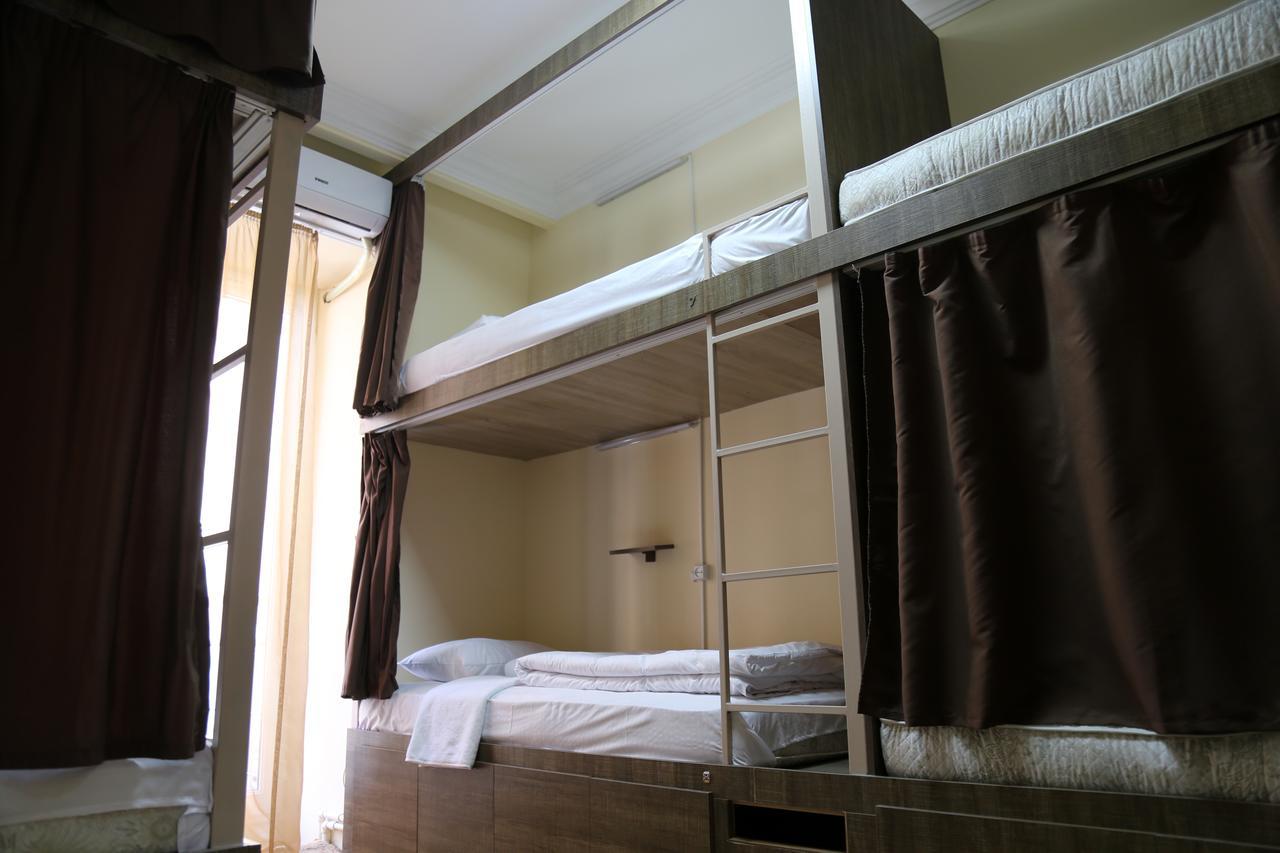 Magnolia Hostel Ереван Екстериор снимка