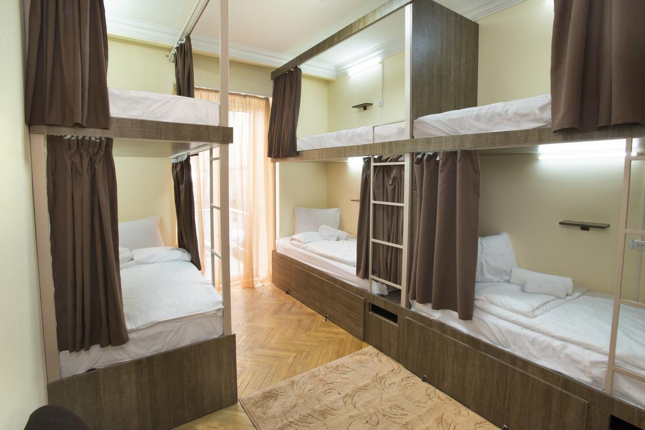 Magnolia Hostel Ереван Екстериор снимка