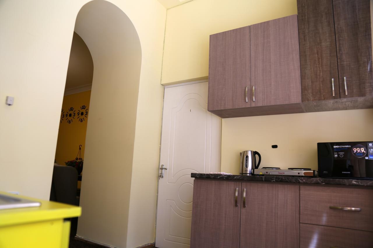 Magnolia Hostel Ереван Екстериор снимка